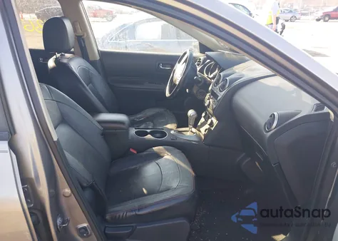 2010 Nissan Rogue Sl z USA, uszkodzony, nr VIN JN8AS5MT0AW028593